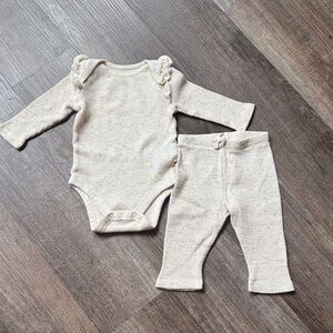 GAP Cream Knit Ruffle Shoulder Bodysuit & Pants Set